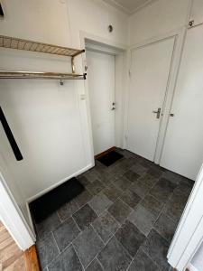 Enkel prisvärd lägenhet!