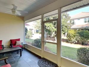 Beach Beauty 4 bed 3 bath home 5 min walk to beach in gated community