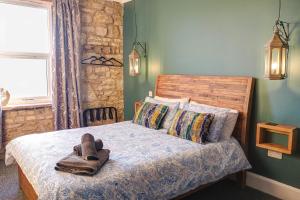 Estuary Point - unique sea views