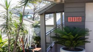 Beautiful Ocean Views and Only Moments To Copacabana Beach