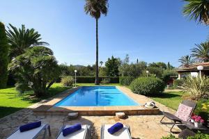 Two-bedroom house with country views by Renthousing