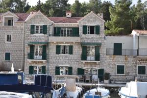 Villa Columba - 4 Star Deluxe Apartments - Sea-Front & Panorama View