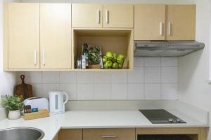 Resort Escape King Bed Pool Balcony