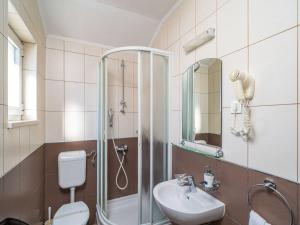 Apartments Senjo - One Bedroom Apartment with Balcony with Sea View Apartman 1