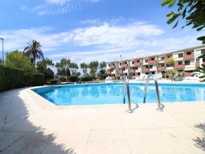 Relaxing Apt Near the Beach