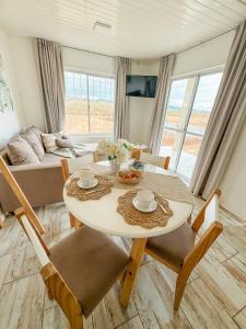 Cabañas Titinas Lake