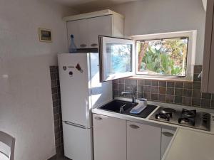 Secluded fishermans cottage Cove Medvidina, Hvar - 23709