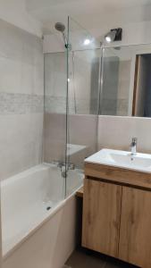 Apartment Renovated Cosy 6 pers