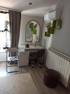 Apartments with parking space Jurazini, Central Istria - Sredisnja Istra - 23748