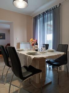 Apartments with parking space Jurazini, Central Istria - Sredisnja Istra - 23748
