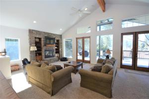 Lake Shore Lake Front Free Night Special