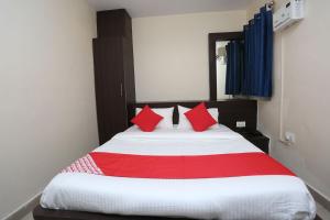 Super Collection O R K International Near Gautam Buddha Park