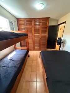 Pé na areia - Praia Grande, a 30 metros da orla