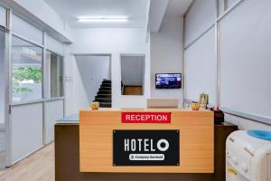 Super Hotel O Valasaravakkam Near Chandra Metro Mall