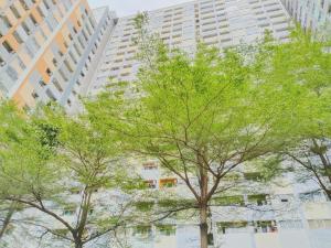 The Royale Sentra Tower Kuning Powered by Cocotel