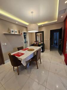 Apartamento Temporada 3 quartos Excelente localização COP30