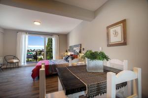 A12 - Elegante y Confortable Estudio