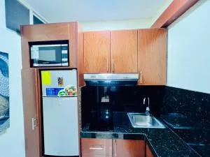 Tu descanso perfecto tranquilidad, seguridad y piscina - Piñas