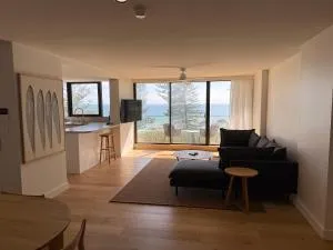 La Pacifique Apartments - Burleigh Heads