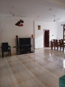 Devon Villa Hikkaduwa