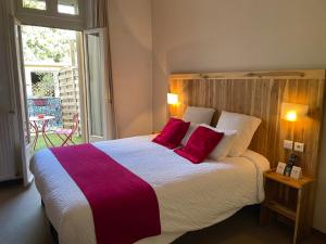 Hotels Logis Hotel de France & Restaurant Pamiers : photos des chambres
