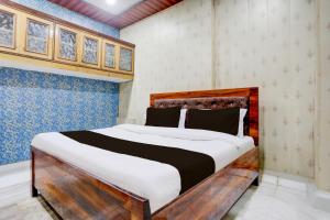 Hotel O Lotus Inn