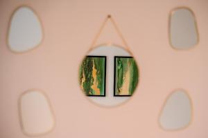 Chic 1BR with Balcony in Northern District