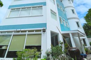 Here Innstead Boracay