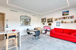 Gemma Marina Near Villa Grock Museum - Happy Rentals