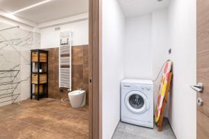 Gemma Marina Near Villa Grock Museum - Happy Rentals