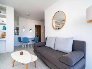 Apartment Radovan - One-Bedroom Apartment with Balcony and Sea View