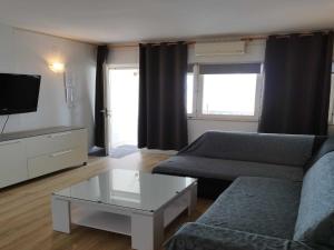 Villa Elit-Two Bedroom Apartment with Sea View Terrace A1