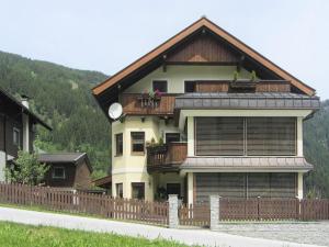 Chalet in Krimml near Waterfalls