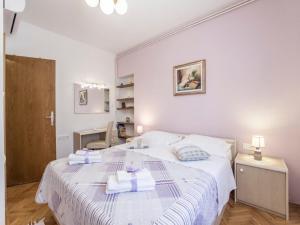 Holiday home Villa Spilla - Three Bedroom Home with Terrace