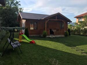 Къщи за гости Михайлови