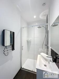 Appartements La Brise de Mer, a 50m de la plage : photos des chambres
