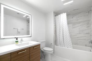 Glendale 1BR w WD Pool Gym Rooftop nr Shops LAX-162