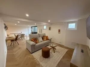 Logis en campagne avec piscine - Héricourt