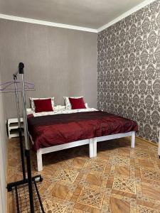 Трехкомнатная квартира улица Большая Морская 57