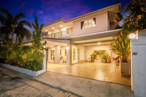 Grande Pool Villa BBQ&Pool party