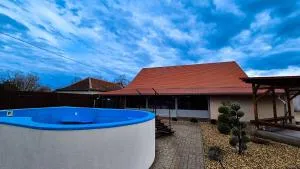 Hattyú Vendégház - Öcsöd