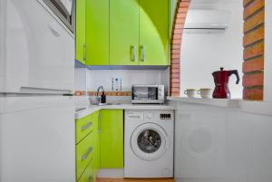 Vistamarina B405 By IVI Real Estate