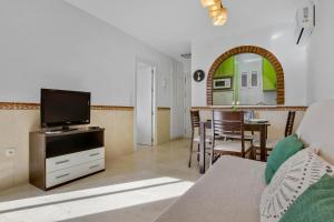 Vistamarina B405 By IVI Real Estate