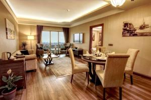 King Suite with Sea View room in Grand Makel Hotel Topkapi