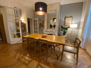Magnifique appartement avec terrasse à côté de la Tour Eiffel