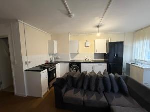 Homely Apartment entire one bedroom apartment