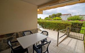 Planta baja en primera linea - Roquer Marti ALBERT VILLAS