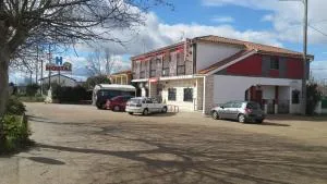 Hostal San Isidro - Coreses