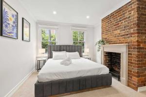 4 Story Terrace House in Darlinghurst