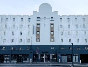 Hotels Kyriad Le Bourget Centre- Parc Des Expositions : photos des chambres